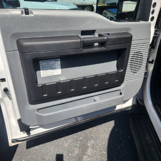 Used 2016 Ford F250 XL w/ Power Equipment Group RWD image 14