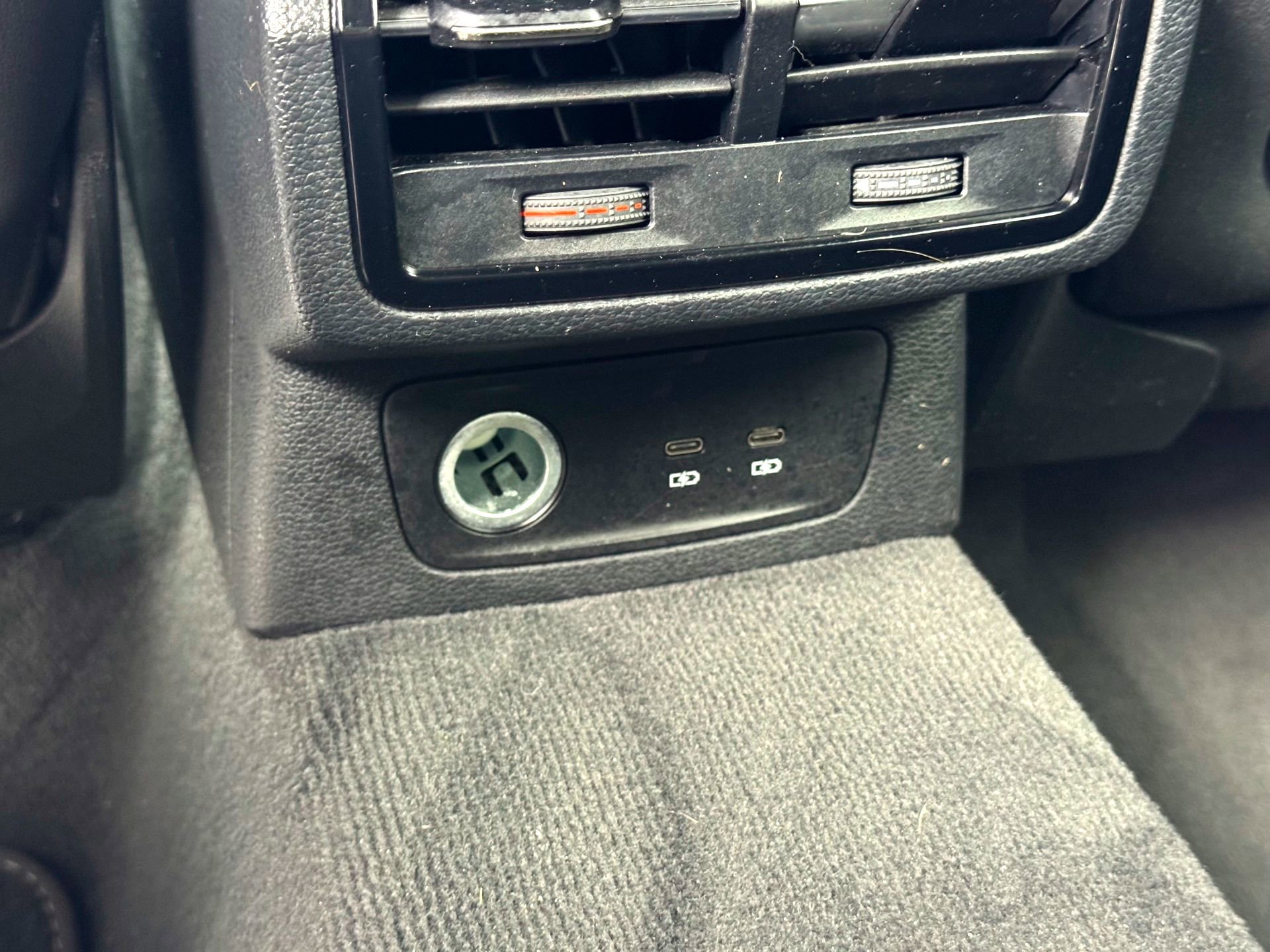 Used 2021 Audi Q3 2.0T Premium Plus w/ Premium Plus Package image 21