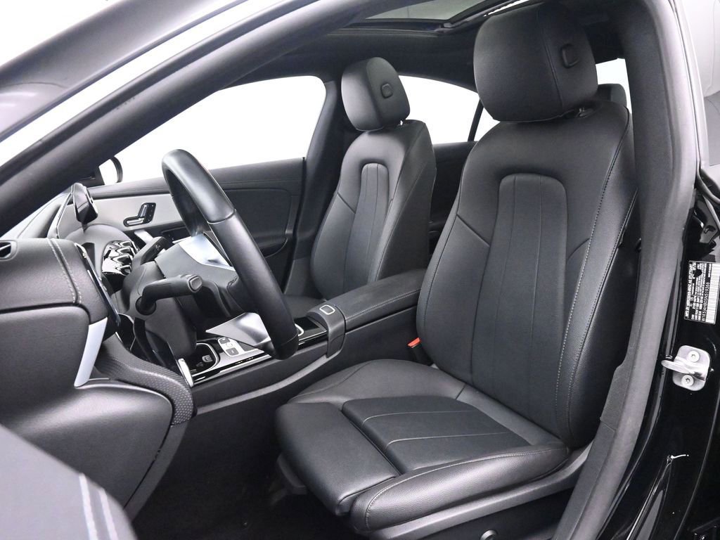 Used 2025 Mercedes-Benz CLA 250 4MATIC image 16