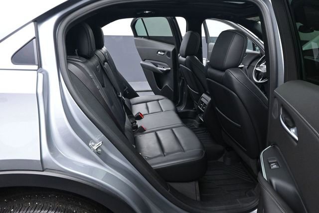 Used 2024 Cadillac XT4 Premium Luxury FWD image 15
