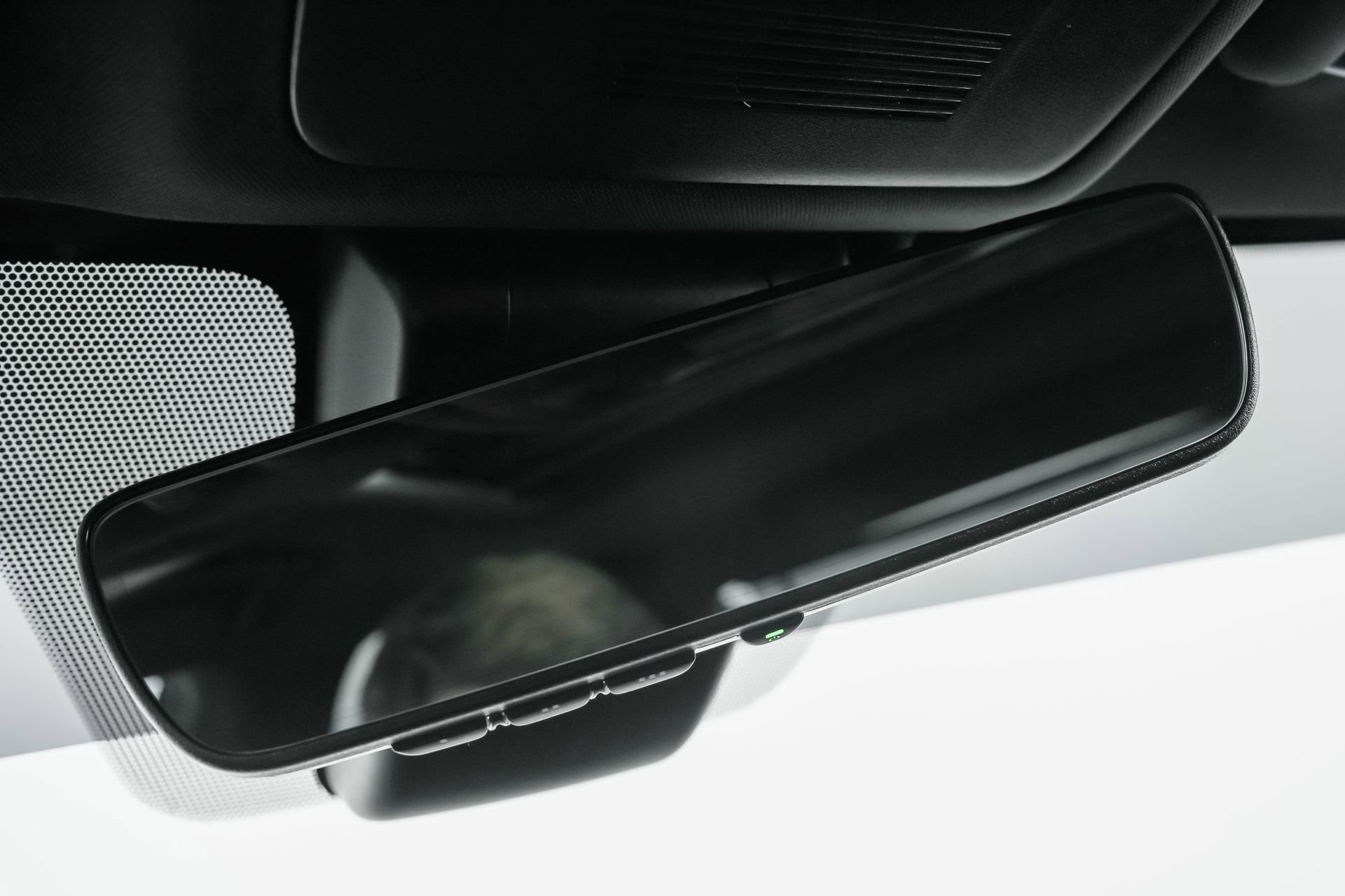 Used 2025 Lexus IS 500 w/ F-Sport Performance image 70