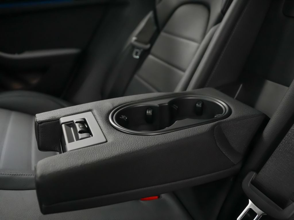 New 2026 Porsche Panamera 4 AWD/4WD image 18