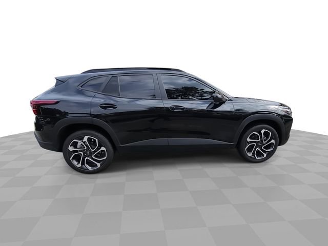 Used 2025 Chevrolet Trax RS w/ Driver Confidence Package FWD image 9