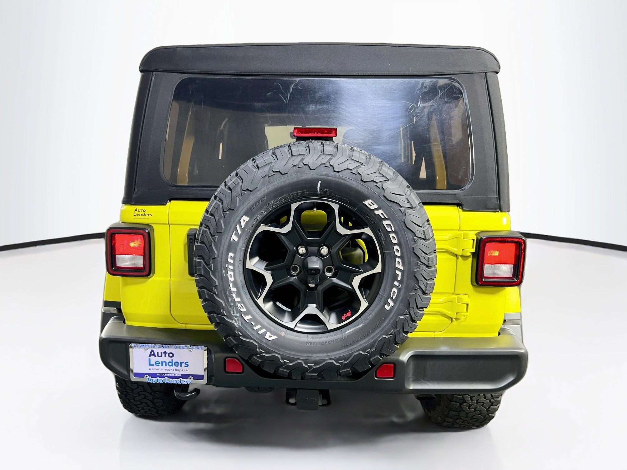 Used 2023 Jeep Wrangler Unlimited Rubicon AWD/4WD image 6