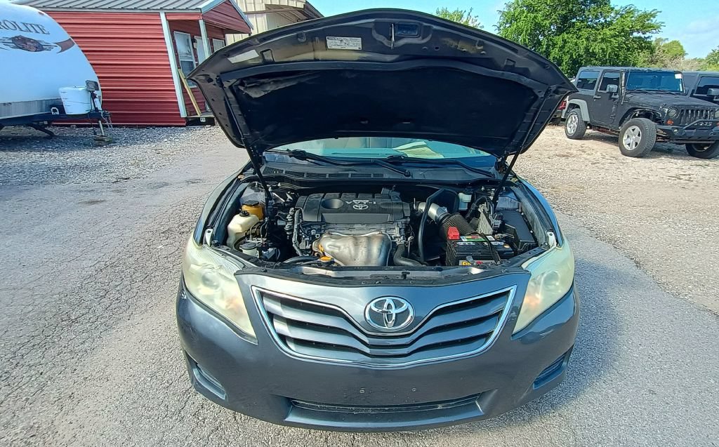 Used 2010 Toyota Camry FWD image 33