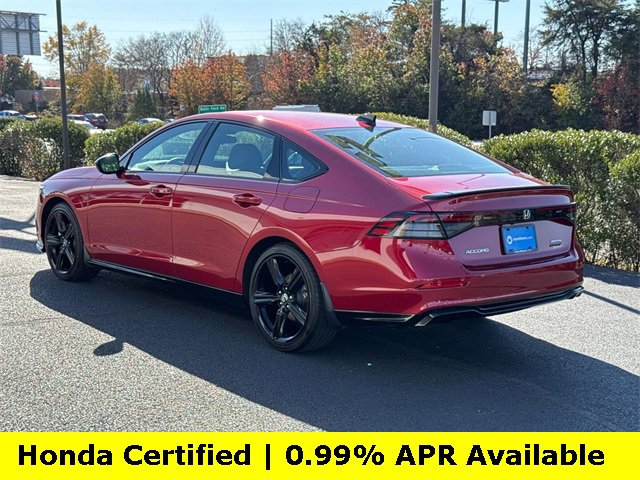 Used 2025 Honda Accord Sport image 3