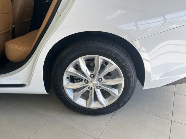 Used 2024 Chevrolet Malibu LT image 30