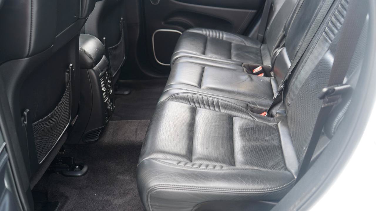 Used 2018 Jeep Grand Cherokee Trackhawk AWD/4WD image 55