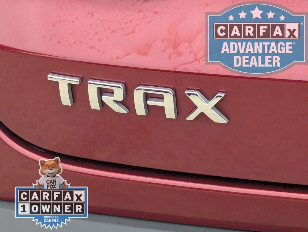 Certified 2025 Chevrolet Trax LT w/ LT Convenience Package FWD image 28