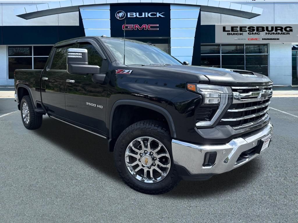 Used 2024 Chevrolet Silverado 3500 LTZ AWD/4WD video 1