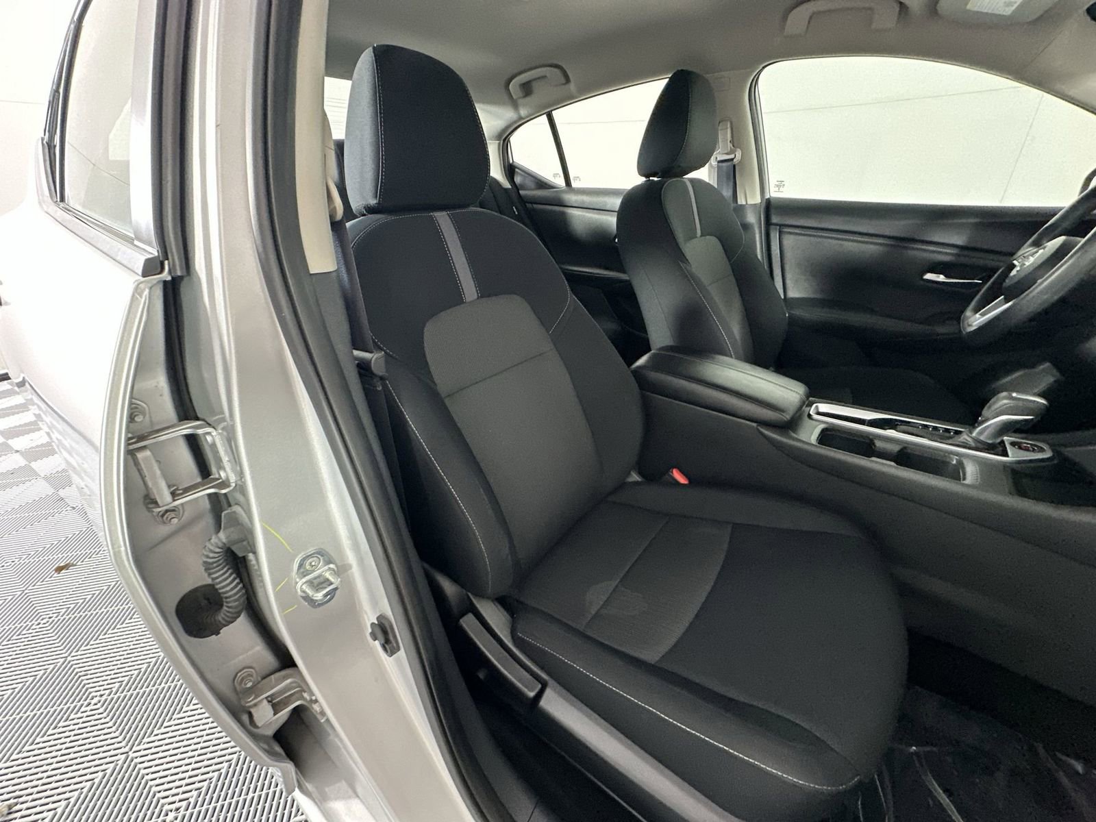 Used 2023 Nissan Sentra SV image 26