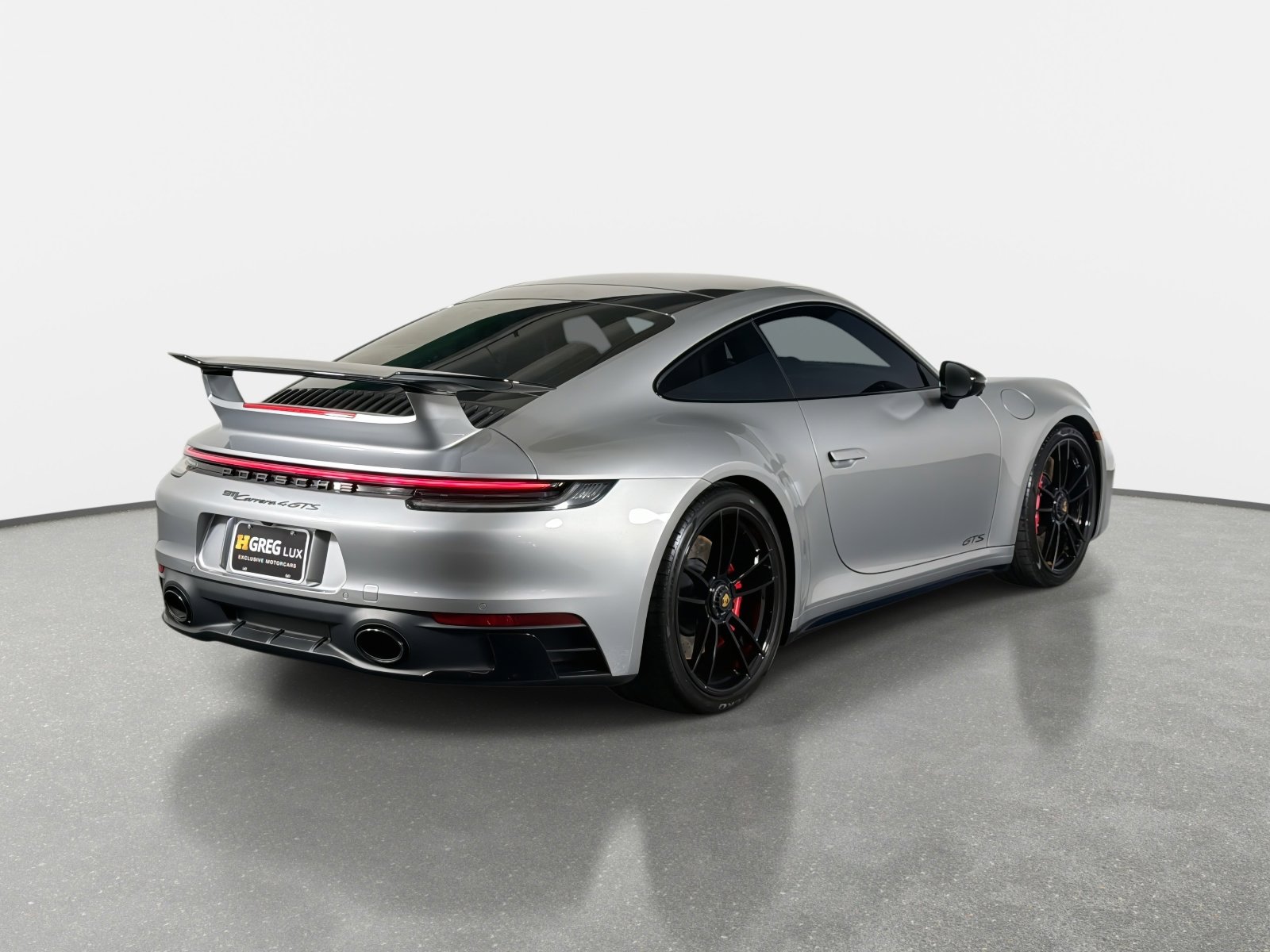 Used 2024 Porsche 911 Carrera 4 GTS image 3