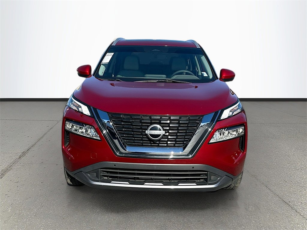 Used 2023 Nissan Rogue SL w/ SL Premium Package image 2