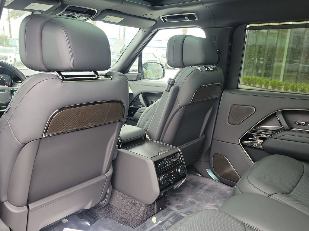 New 2026 Land Rover Range Rover Long Wheel Base SV image 17