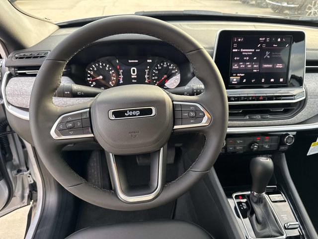 New 2026 Jeep Compass Latitude AWD/4WD image 14
