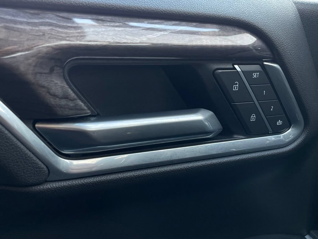 New 2026 Chevrolet Silverado 1500 LTZ w/ Technology Package AWD/4WD image 12