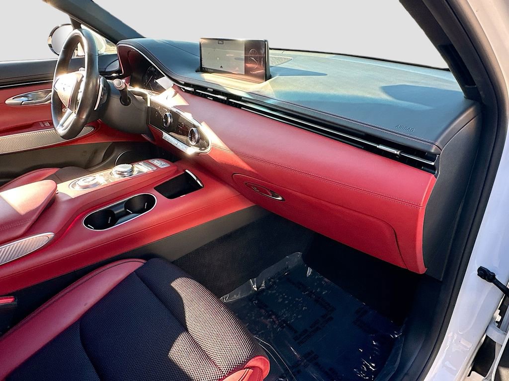 Used 2023 Genesis GV70 2.5T w/ Sport Prestige Package image 31