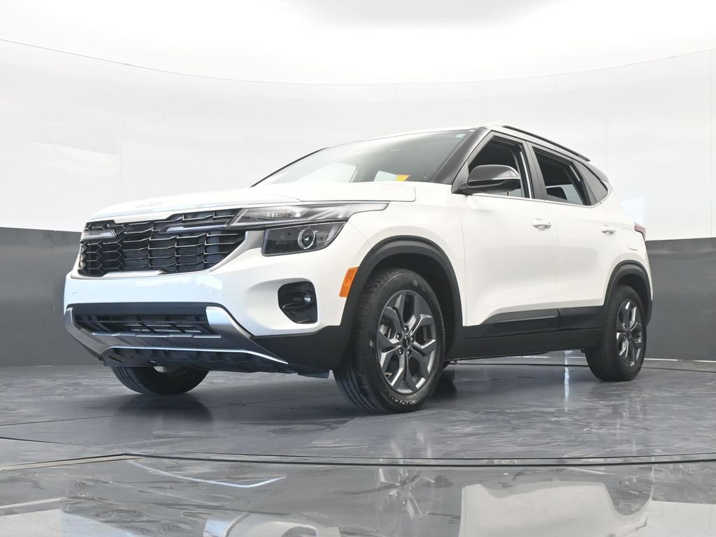 Used 2024 Kia Seltos S image 42