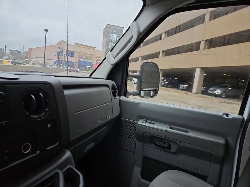 Used 2012 Ford E-150 and Econoline 150 w/ PWR Group image 10