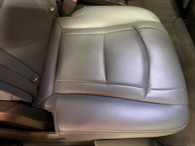 Used 2023 Buick Enclave Essence w/ Experience Buick Package AWD/4WD image 29