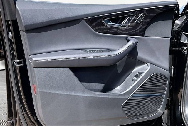 Used 2023 Audi Q7 3.0T Premium Plus w/ Premium Plus Package image 18