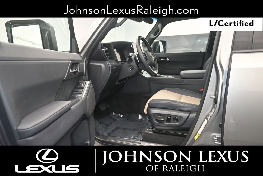 Used 2024 Lexus GX 550 AWD/4WD image 10