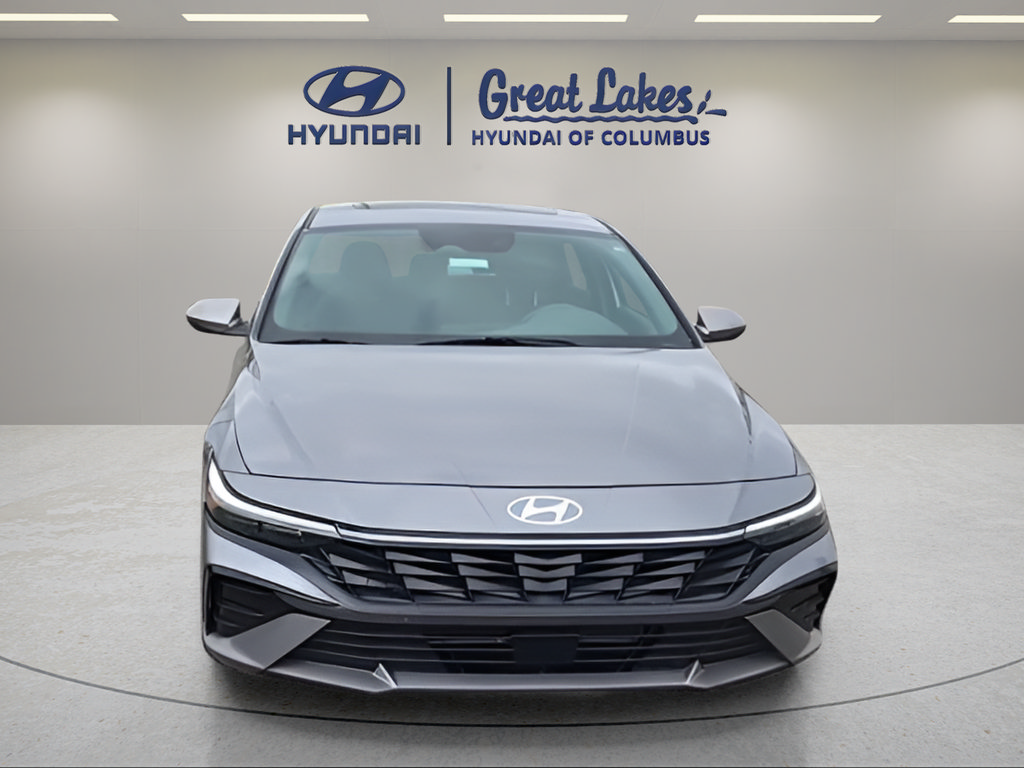 Used 2024 Hyundai Elantra SEL w/ Convenience Package FWD image 8