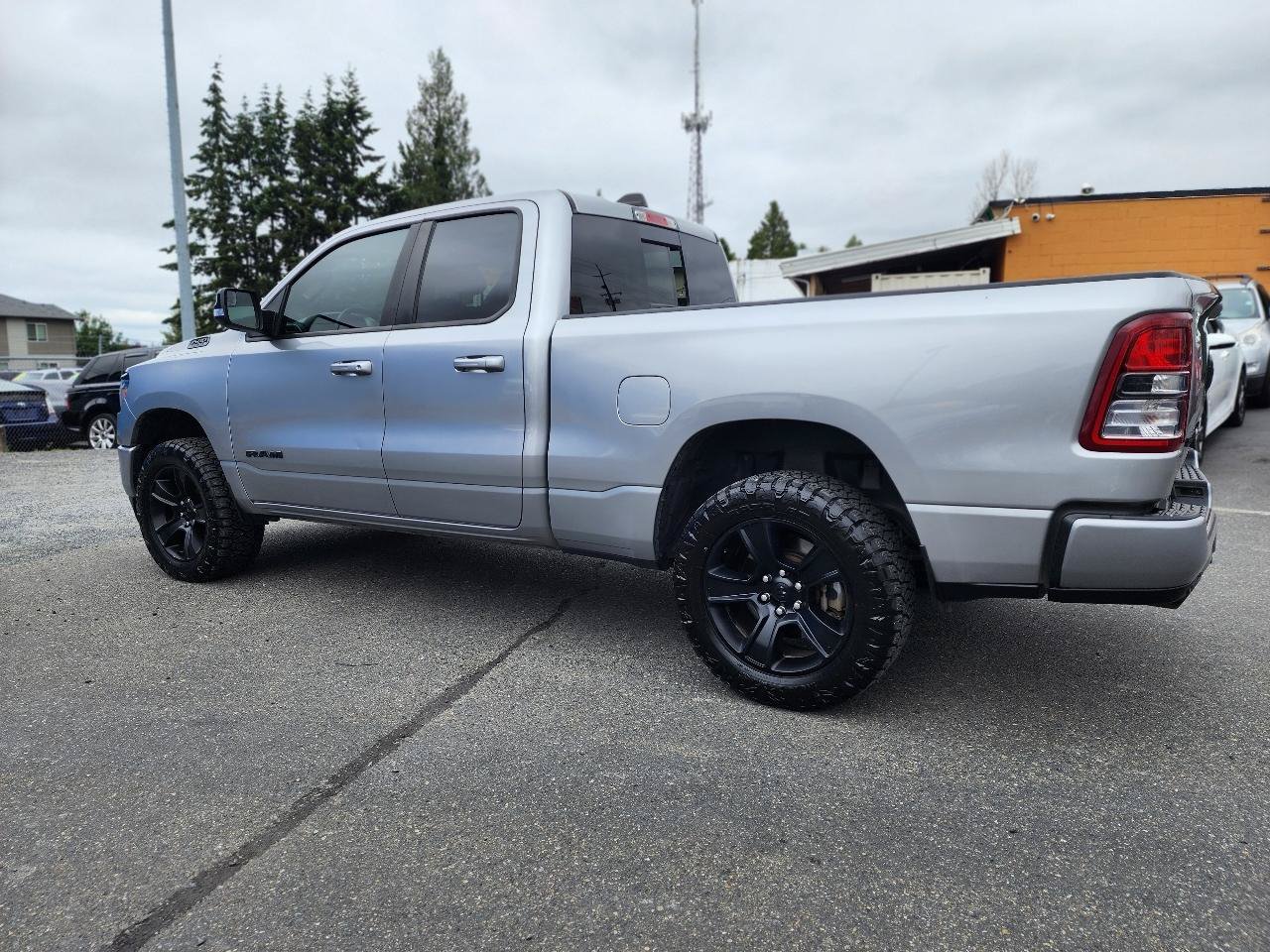 Used 2021 RAM 1500 Big Horn AWD/4WD image 9
