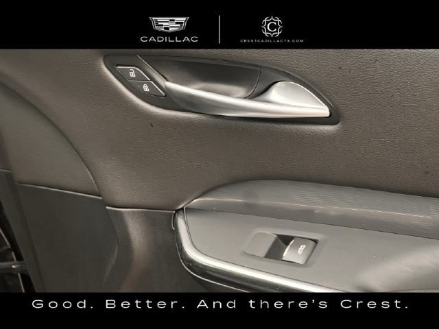 Used 2025 Cadillac XT4 Premium Luxury FWD image 27