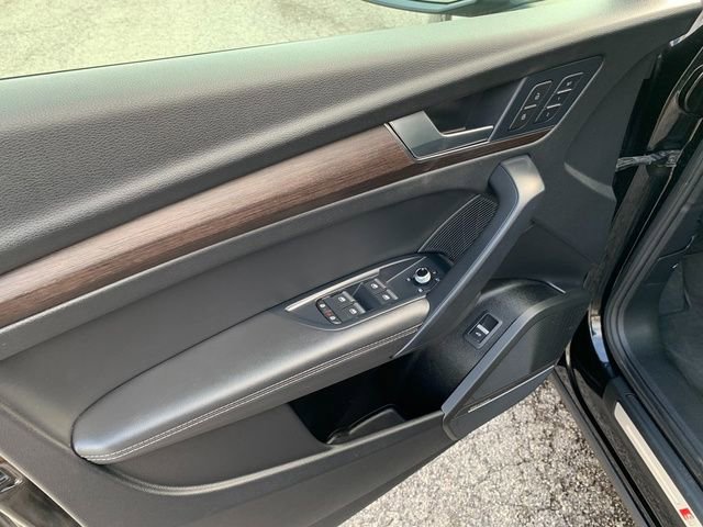 Used 2024 Audi Q5 2.0T Premium Plus image 21