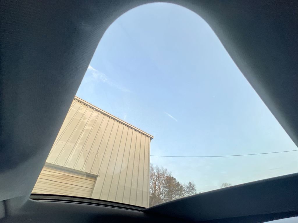 Used 2024 Cadillac Lyriq Luxury image 20