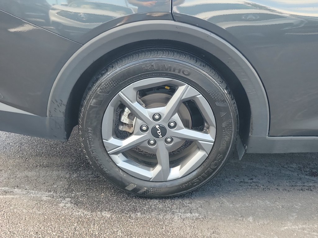 Used 2025 Kia K4 FWD image 7