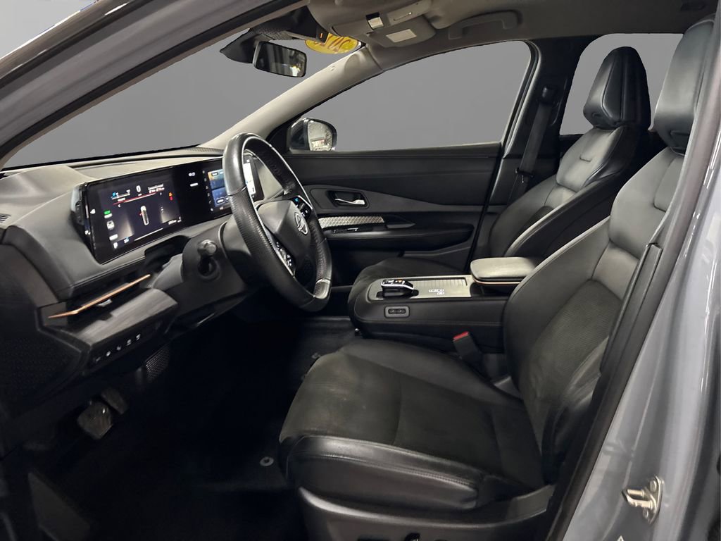 Used 2023 Nissan Ariya FWD image 9
