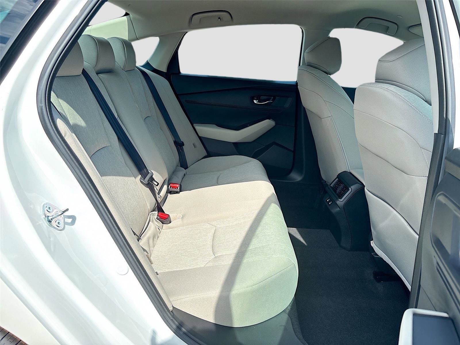 Certified 2025 Honda Accord LX image 29