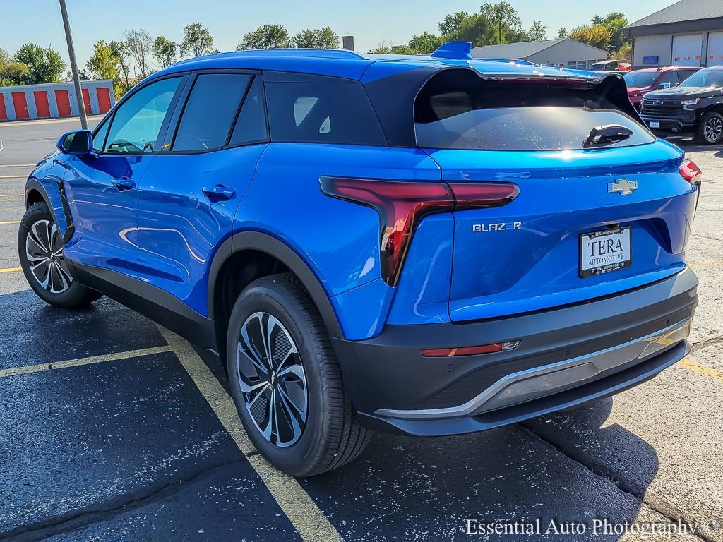 New 2026 Chevrolet Blazer EV LT image 7