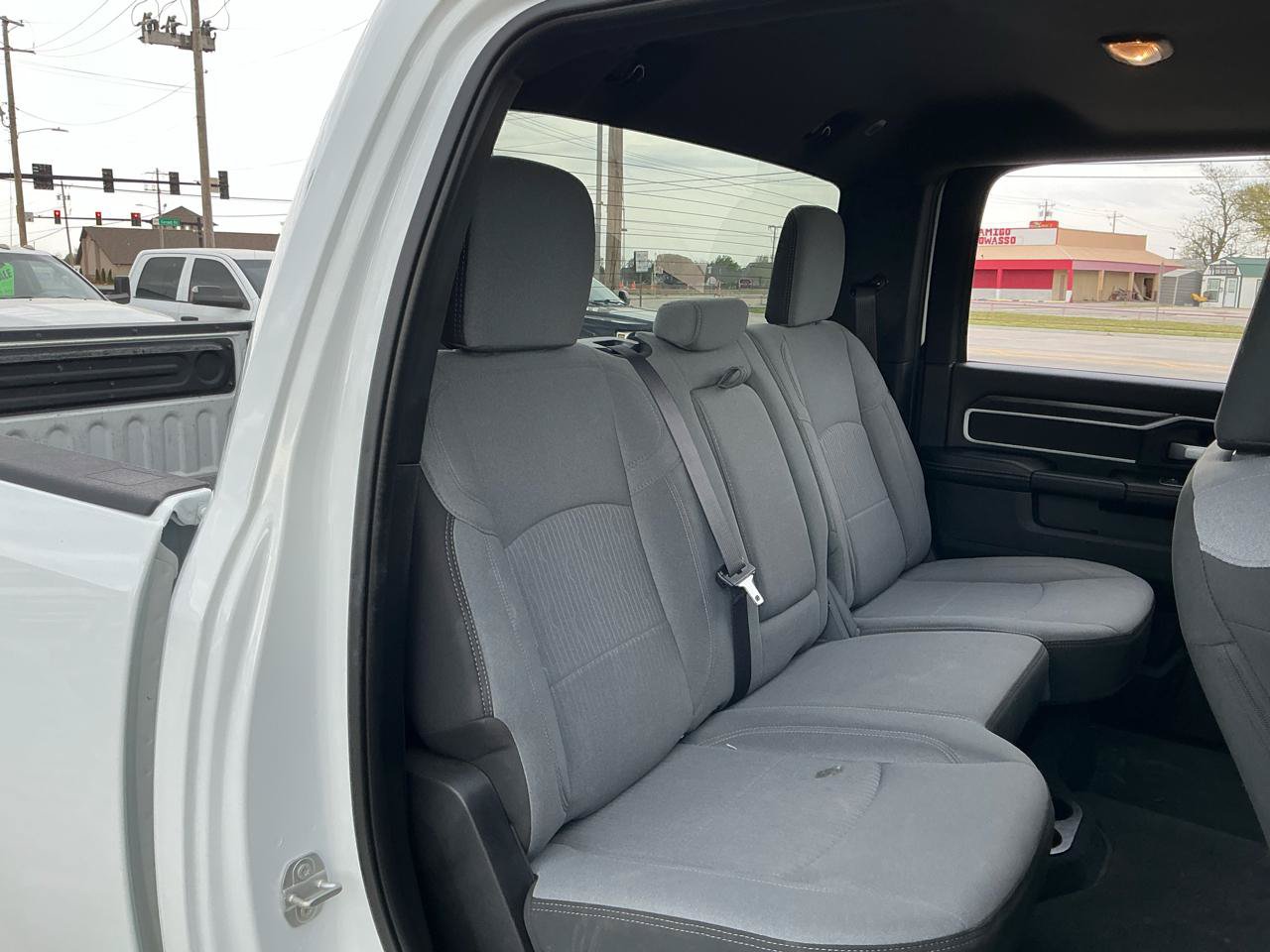 Used 2024 RAM 2500 Big Horn w/ Off Road Package AWD/4WD image 25
