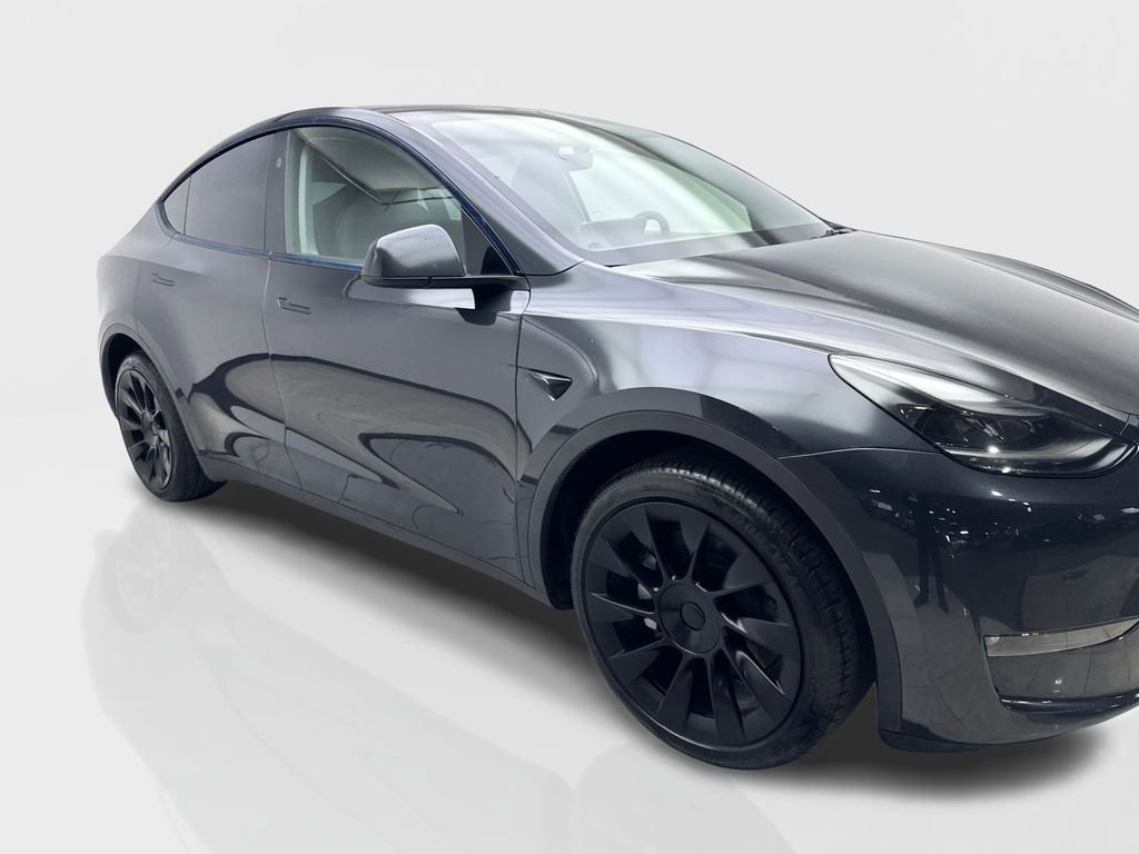 Used 2024 Tesla Model Y Long Range image 12