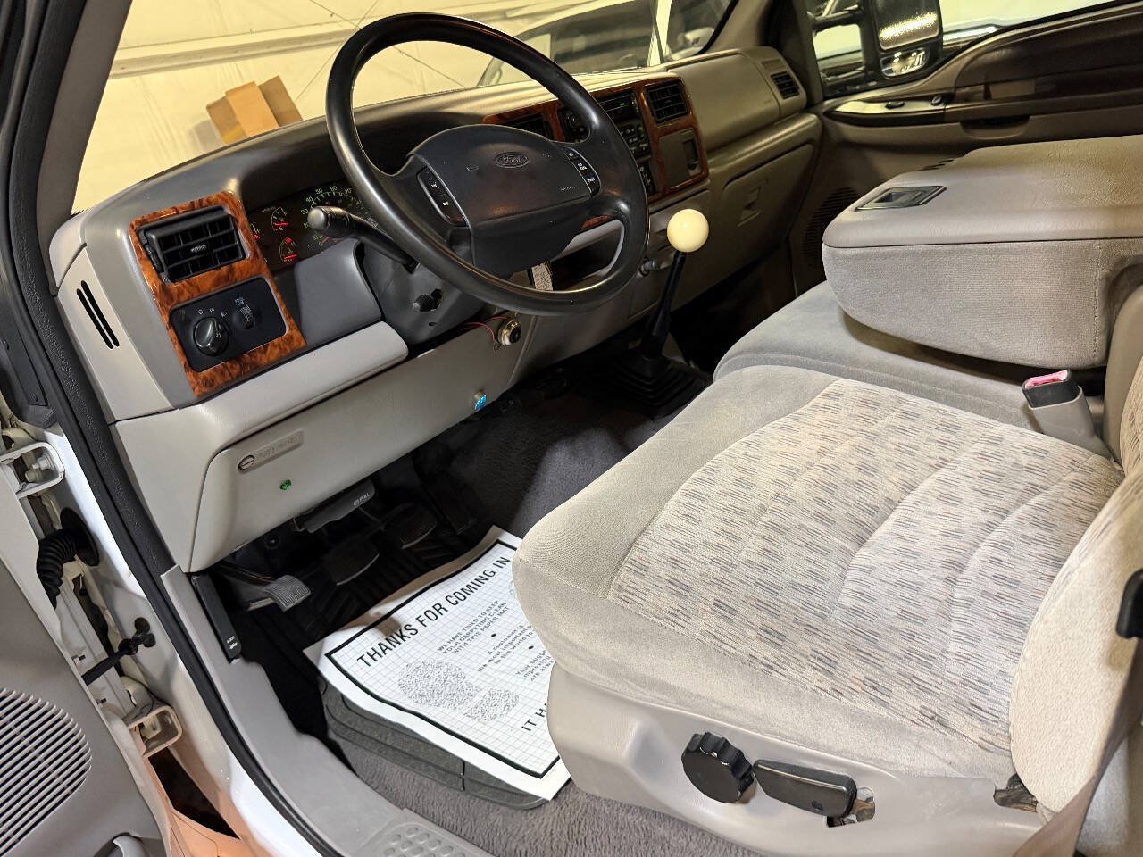 Used 2000 Ford F350 XLT AWD/4WD image 4
