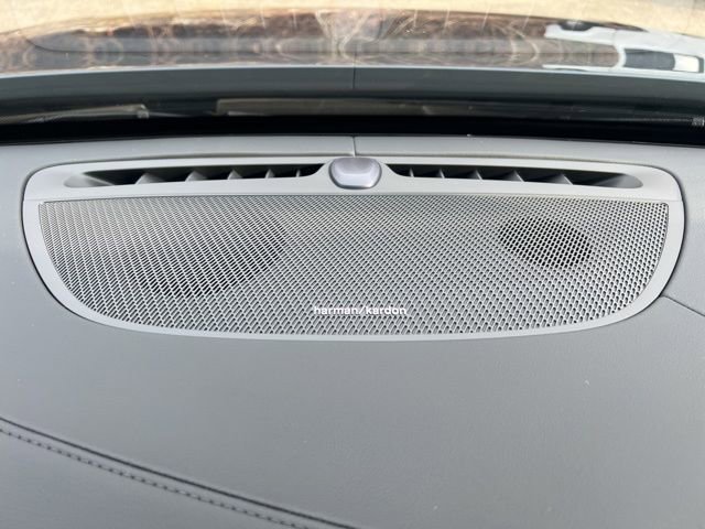 Certified 2025 Volvo XC90 T8 Ultra w/ Protection Package Premier AWD/4WD image 40