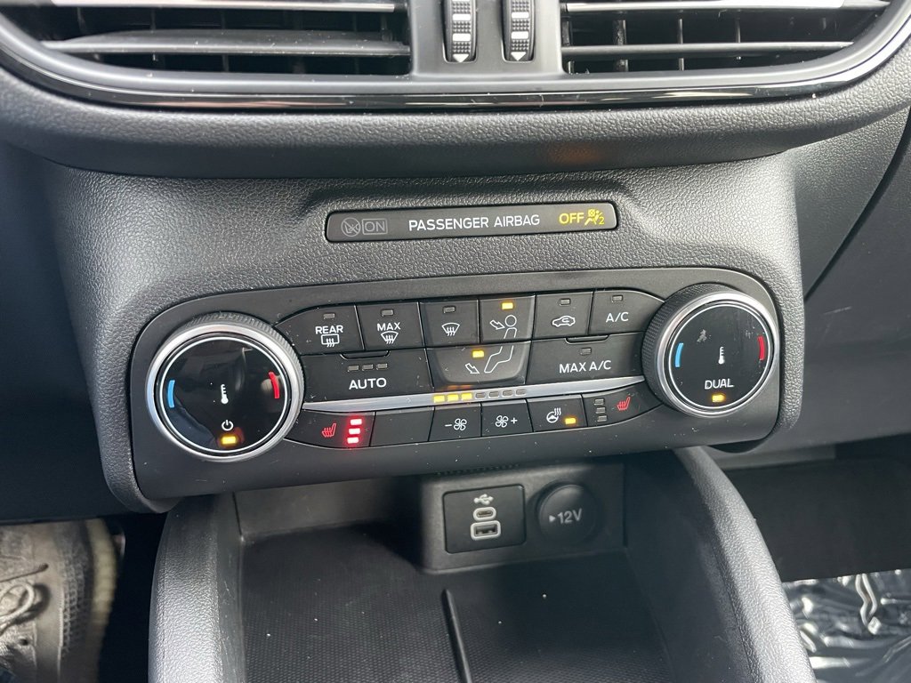 Used 2024 Ford Escape ST-Line image 13