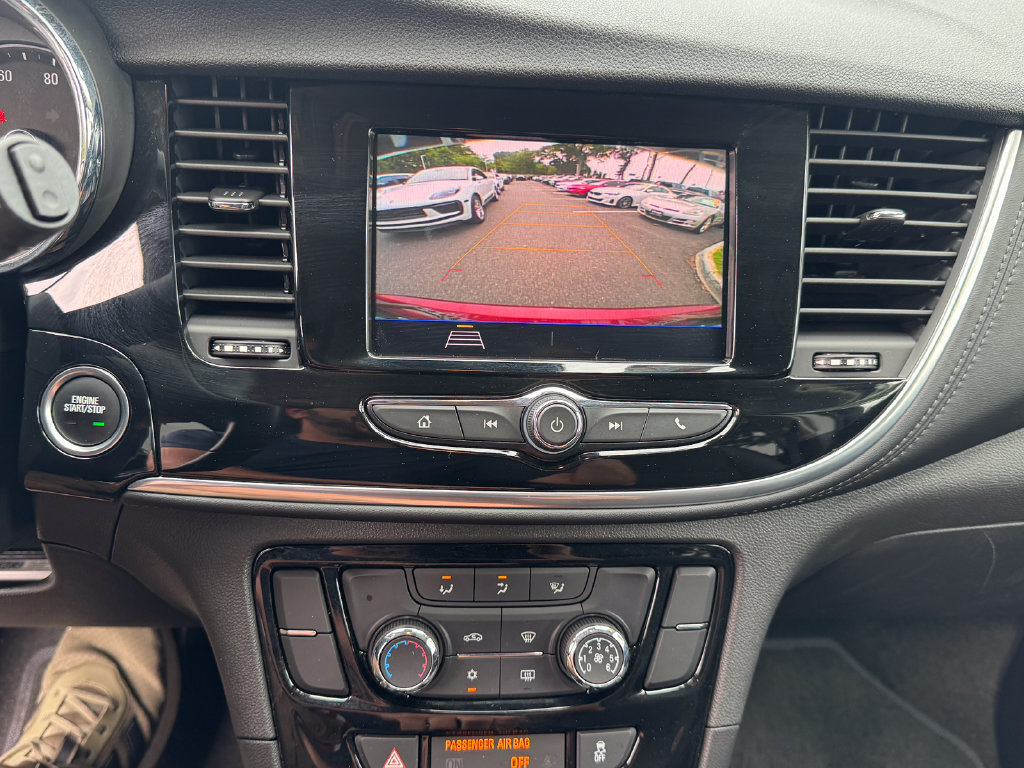 Used 2022 Buick Encore Preferred w/ Safety Package AWD/4WD image 18