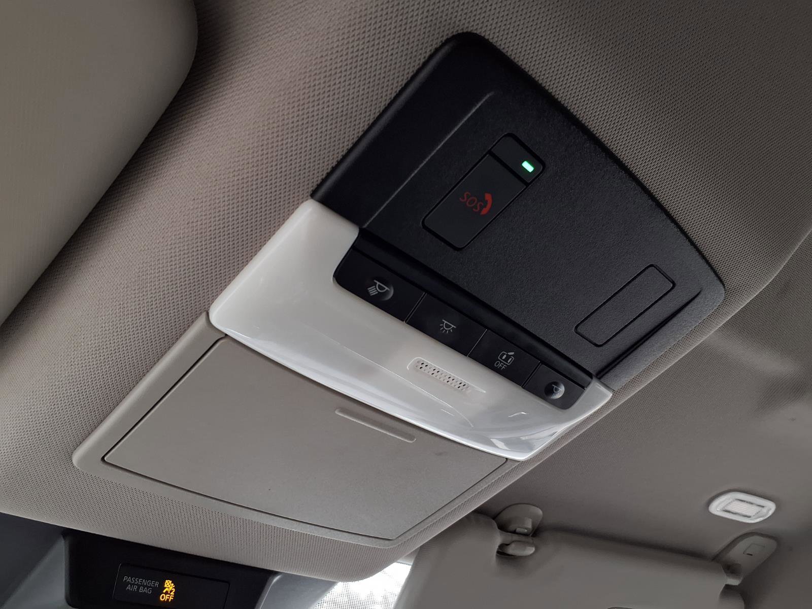 Used 2023 Nissan Rogue SV image 23