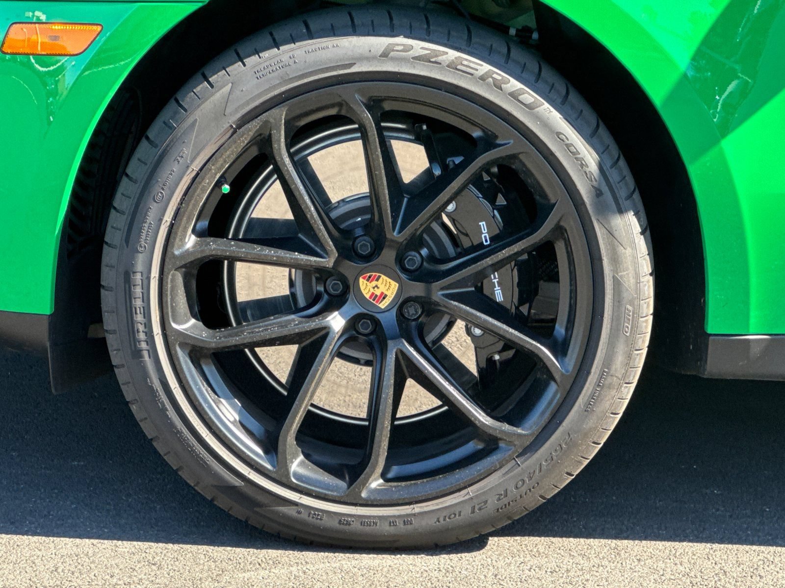 Certified 2026 Porsche Macan GTS AWD/4WD image 28