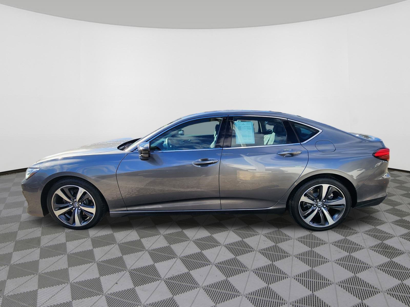 Certified 2025 Acura TLX w/ Technology Package image 5