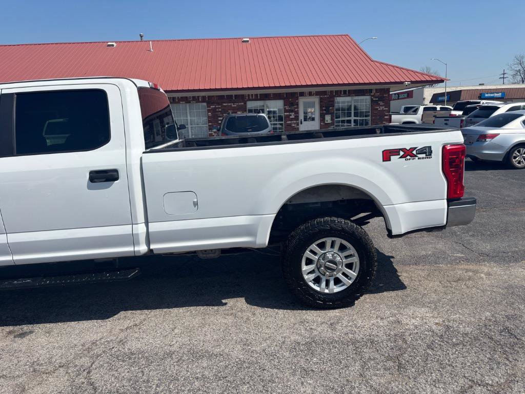 Used 2018 Ford F250 XL w/ STX Appearance Package AWD/4WD image 5