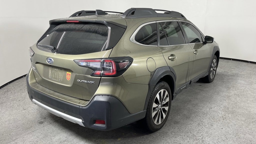 Used 2023 Subaru Outback Limited w/ Tech Package 2 image 7