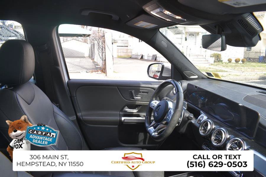 Used 2022 Mercedes-Benz GLB 35 AMG 4MATIC image 21