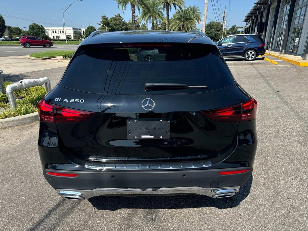 Used 2025 Mercedes-Benz GLA 250 image 5