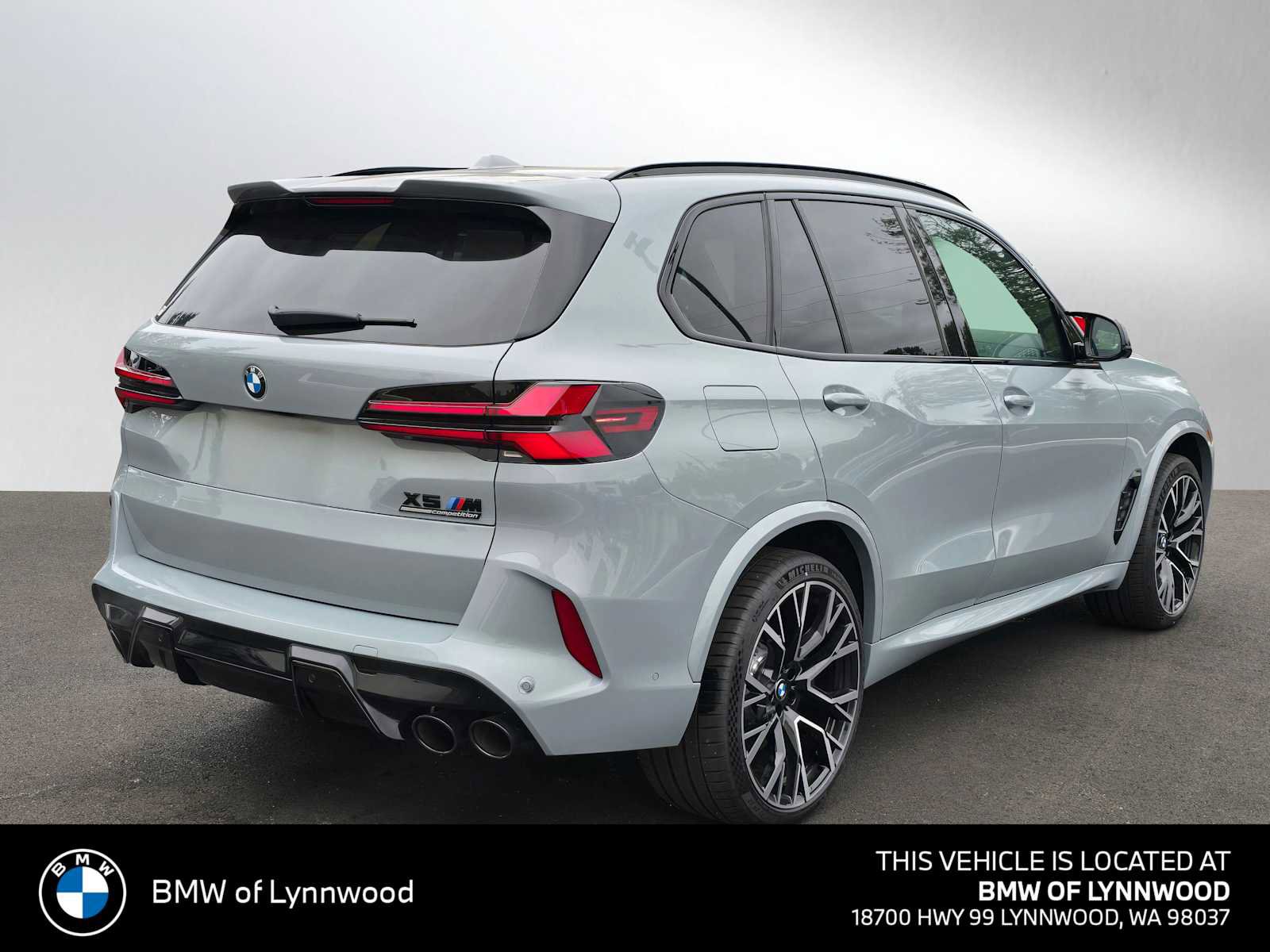 New 2025 BMW X5 M Competition w/ Executive Package AWD/4WD image 3