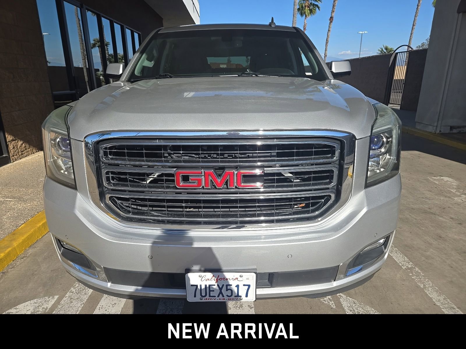 Used 2016 GMC Yukon SLE w/ Convenience Package image 2